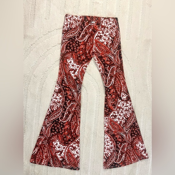 NWOT RVCA Paisley Print Bell Bottom Leggings Sz M Medium - Picture 7 of 11